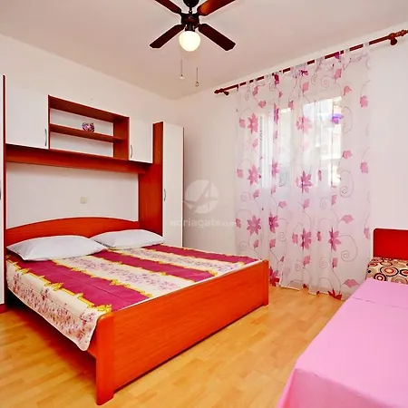 Mario 公寓 马卡尔斯卡