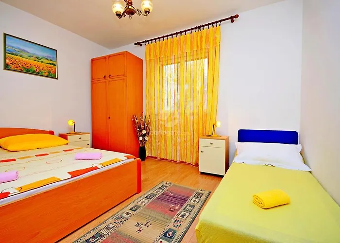 Appartement Mario With Private Parking