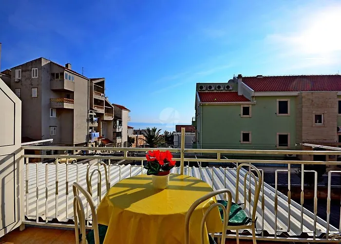 Mario With Private Parking *