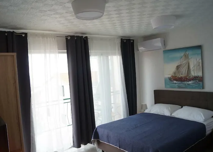 Appartement Mario With Private Parking Makarska