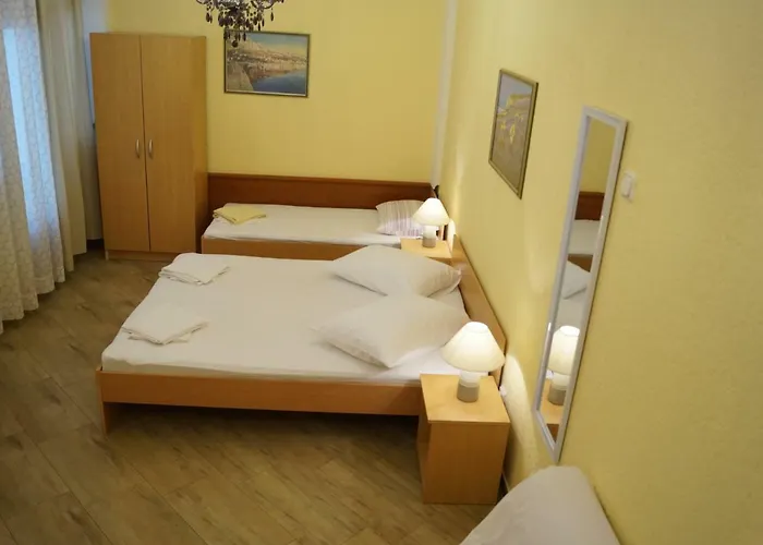 Appartement Mario With Private Parking