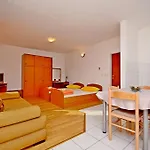 Apartman Mario With Private Parking *