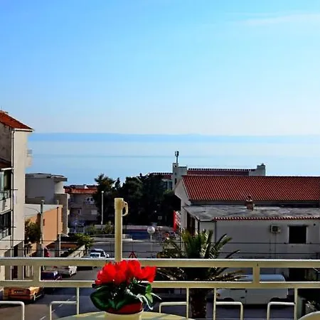 Mario With Private Parking Apartament *
