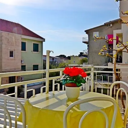Apartament Mario With Private Parking Makarska
