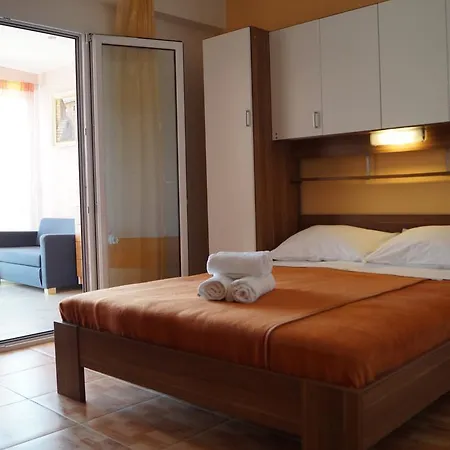 Apartament Mario With Private Parking Makarska
