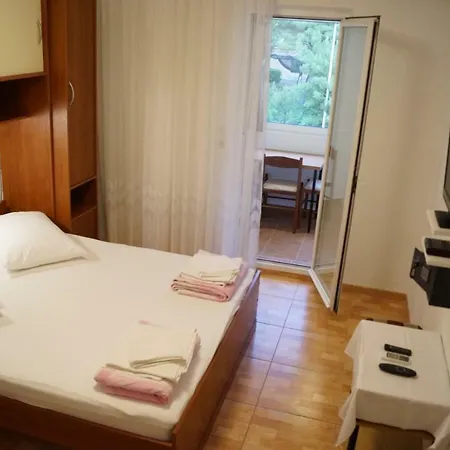 Mario With Private Parking Apartament *