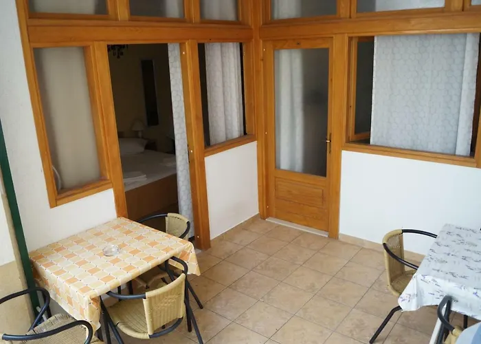 Mario With Private Parking *