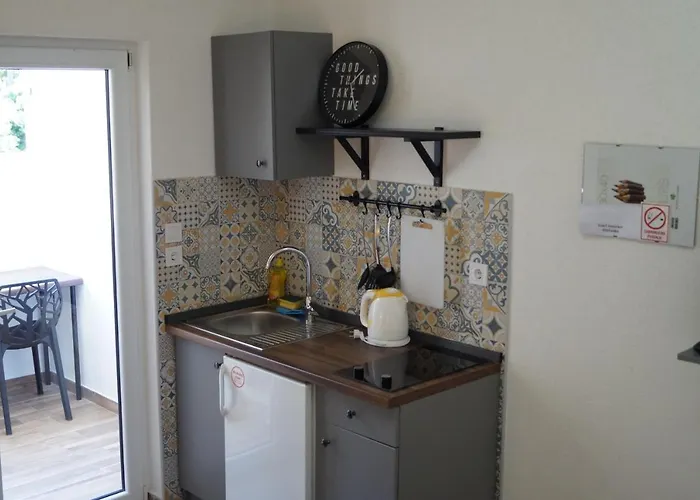 Mario With Private Parking Lejlighed *